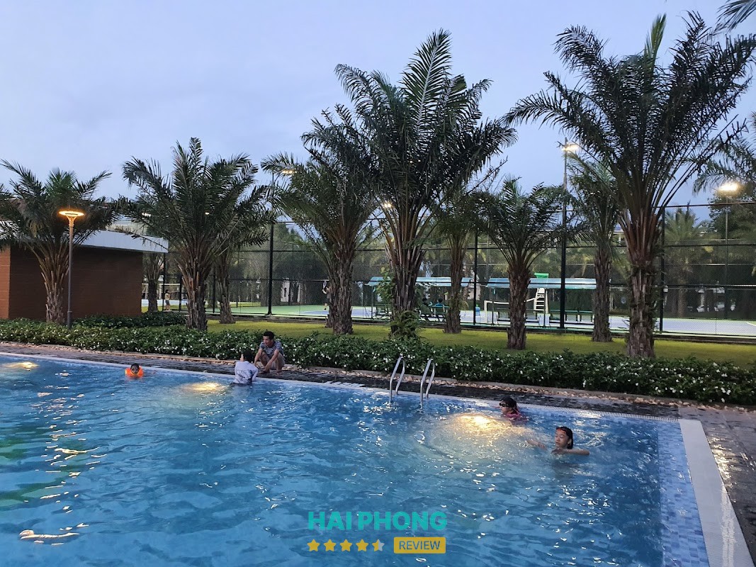 Bể bơi ClubHouse – hình ảnh 2