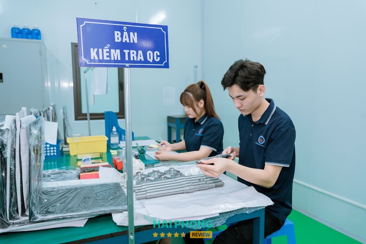 Công Ty TNHH Cơ Khí Chính Xác Và Thương Mại Trung Hòa Hải Phòng