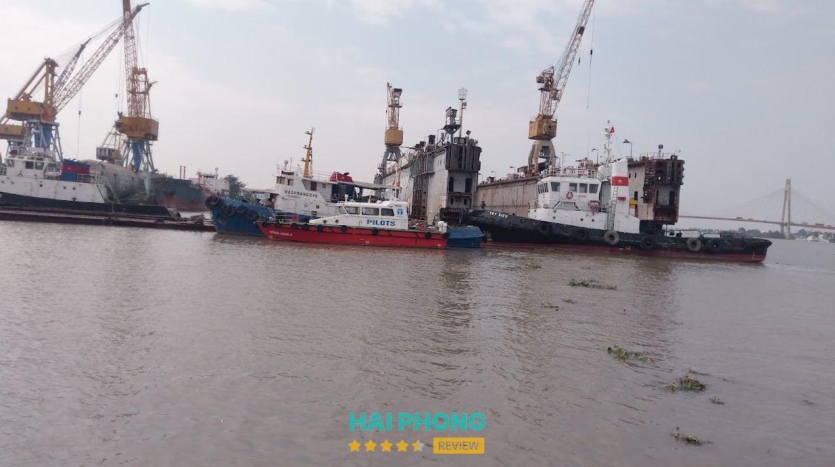 Công ty TNHH MTV Đóng và sửa chữa tàu Hải Long Hồng Bàng