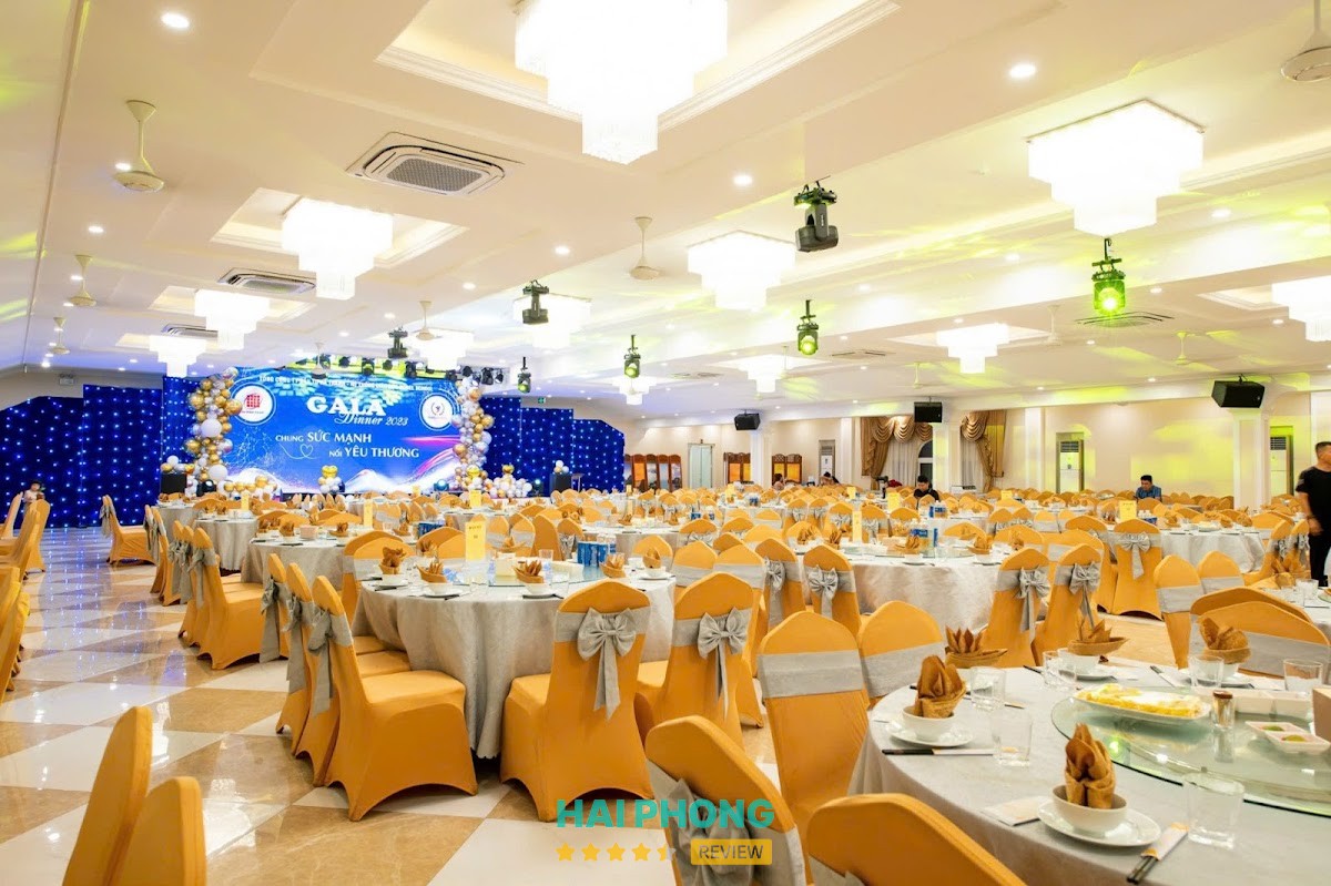 CÔNG TY TNHH DU LỊCH QT VĂN HOÁ VIỆT Lê Thanh Nghị