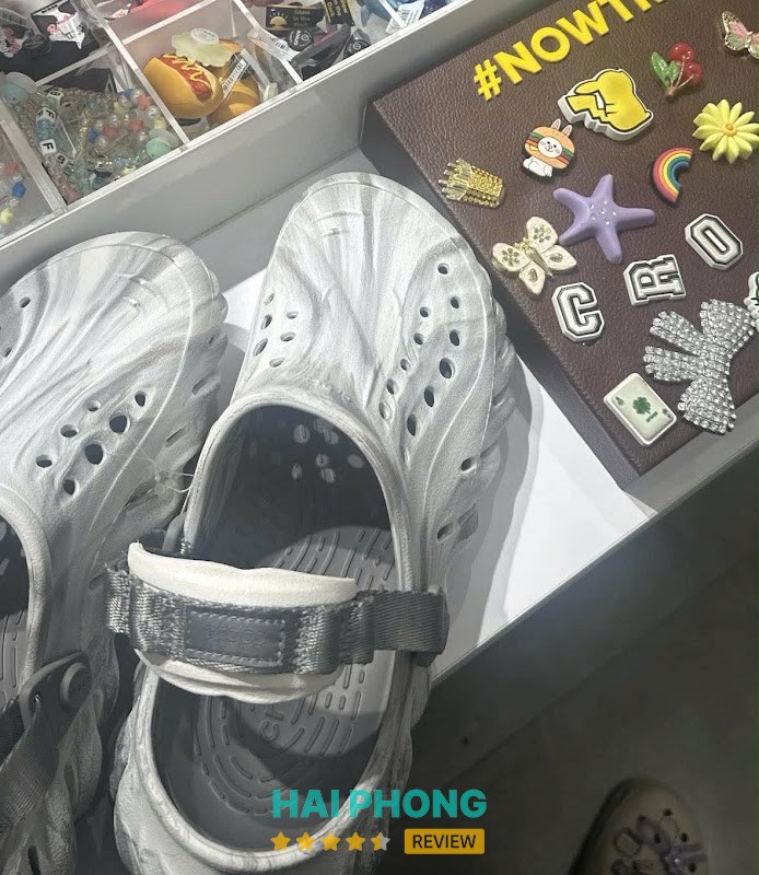Crocs Việt Nam Outlet Chính Hãng tại Vincom Vũ Yên