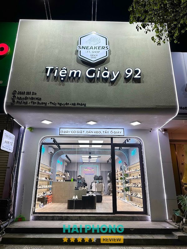 Tiệm Giày 92 tại Phố Mới Thủy Nguyên