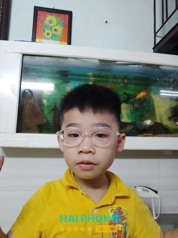 Kính Mắt Việt Pháp - Mắt Kính Pháp Essilor Đồ Sơn