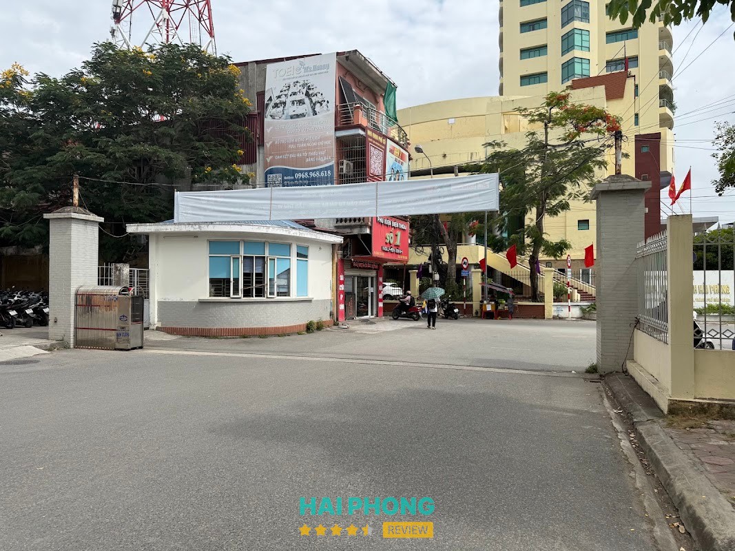 Phụ Kiện Điện Thoại Nguyễn Bình Lê Chân