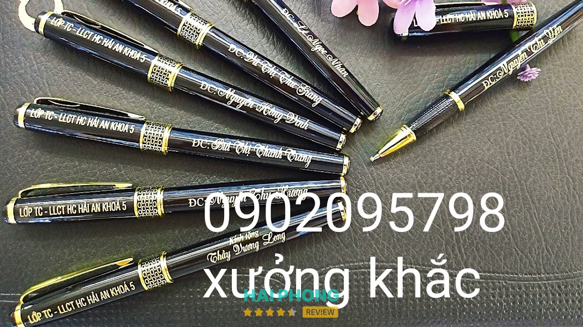Cửa Hàng Quà Tặng Hoàng Gia – hình ảnh 2