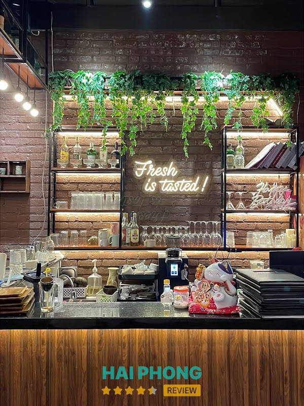 Olivium Restaurant & Coffee – hình ảnh 2