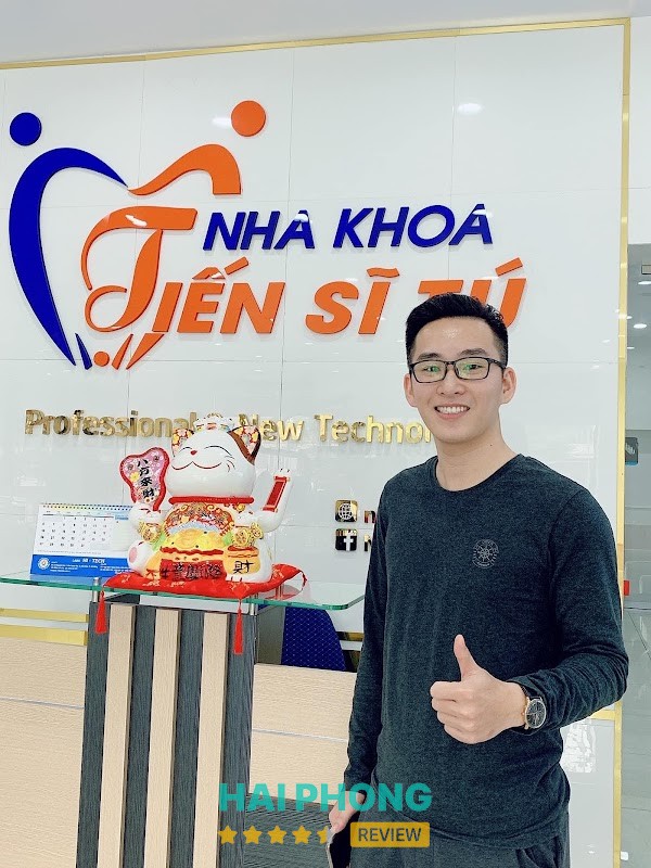 Không gian Nha Khoa Tiến Sĩ Tú