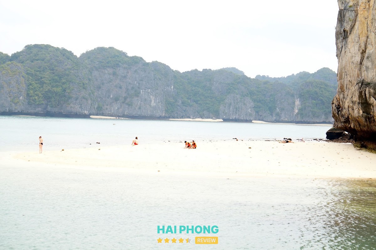 Bãi Tắm Vạn Bội Cát Hải Hải Phòng