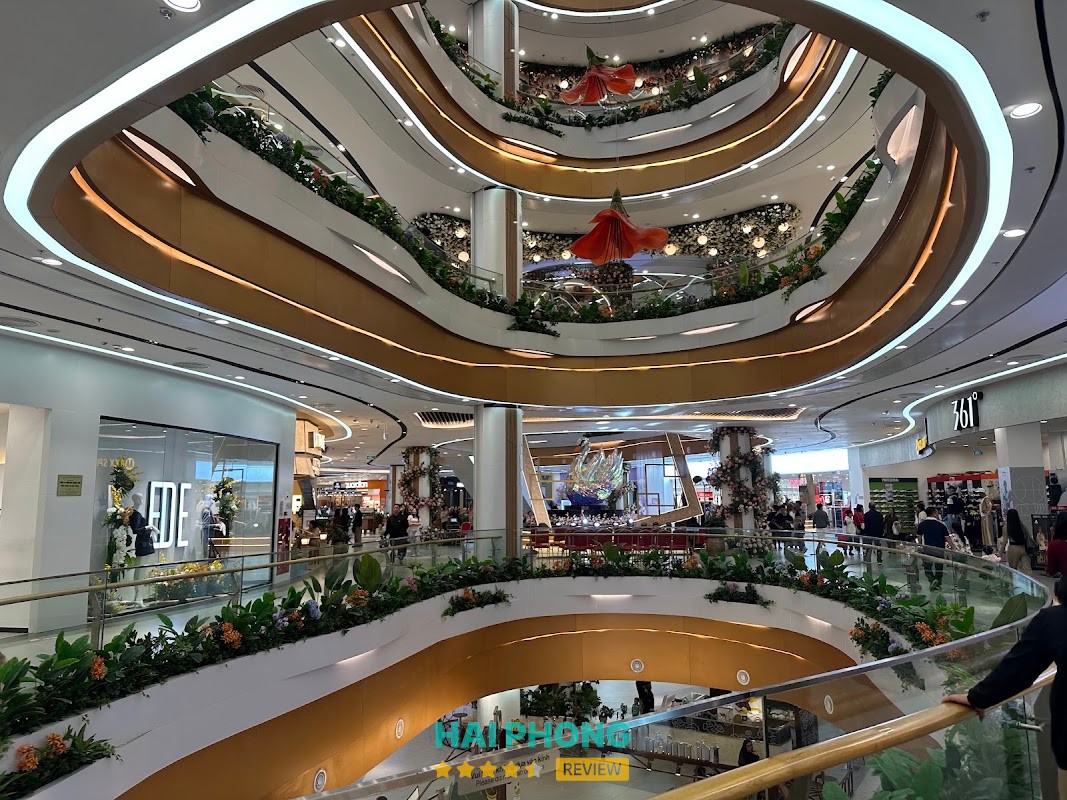 Vincom Mega Mall Royal Island – hình ảnh 2