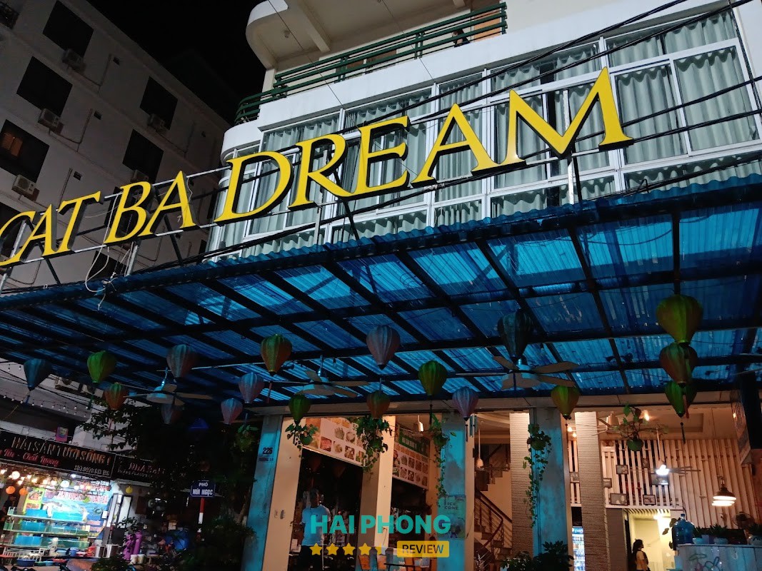 Chợ đêm Cát Bà Cát Hải