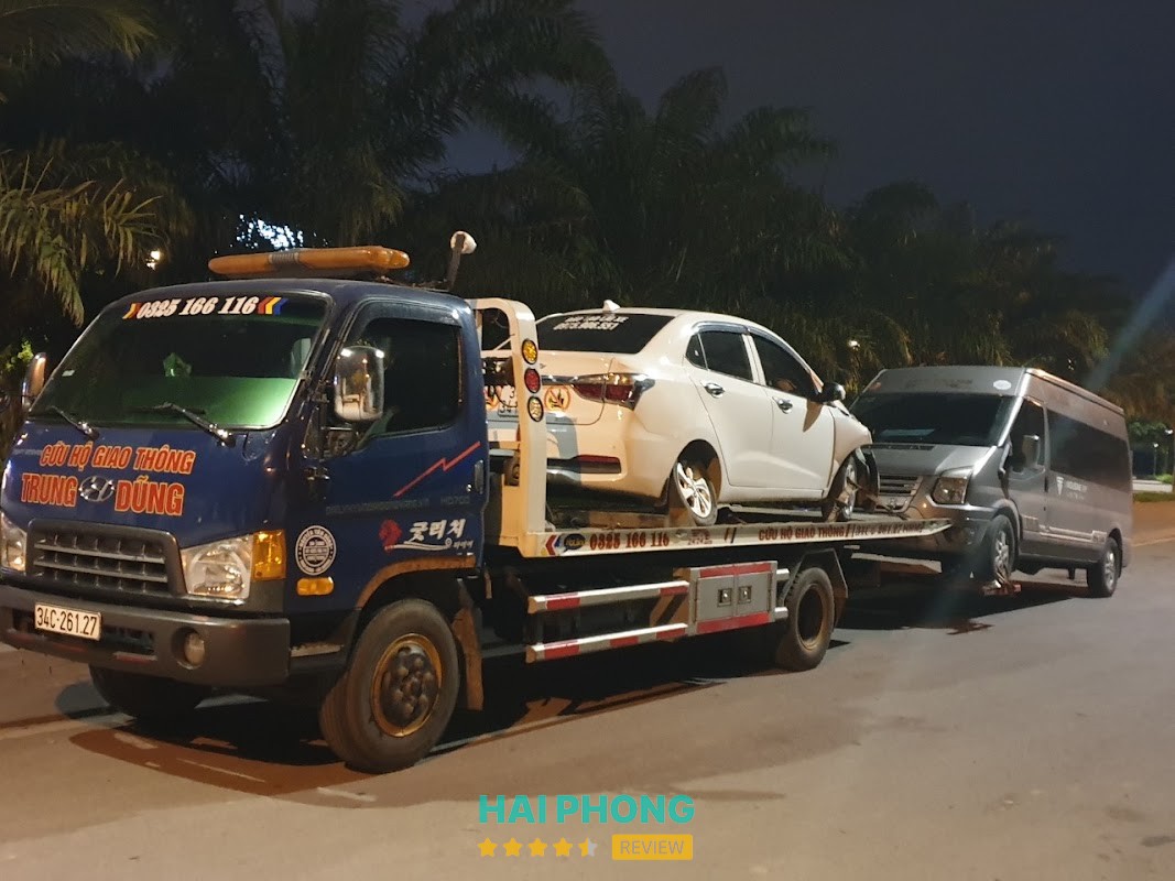 Khu vực sửa chữa Ô tô Trung Dũng Hải Dương