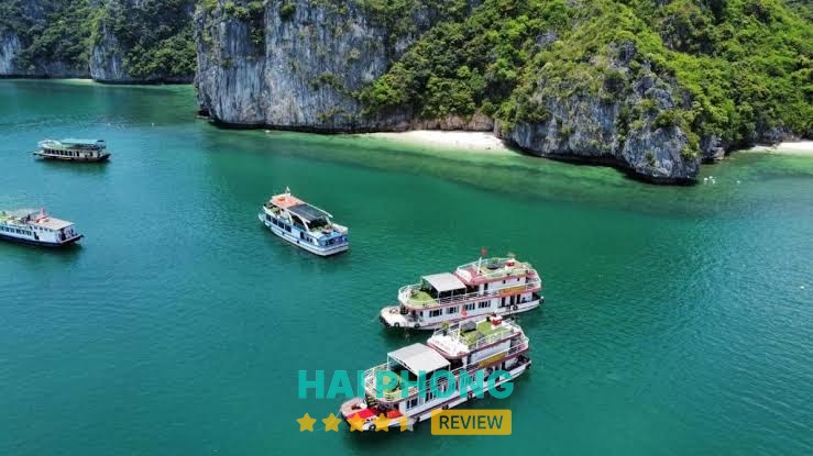 CÁT BÀ STORY HOMESTAY - King Room with Mountain View - Cát Hải, Hải Phòng, Việt Nam