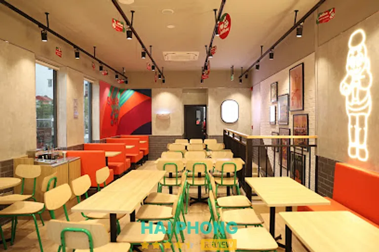 Jollibee Cầu Đất: 119 Cầu Đất, P. Gia Viên