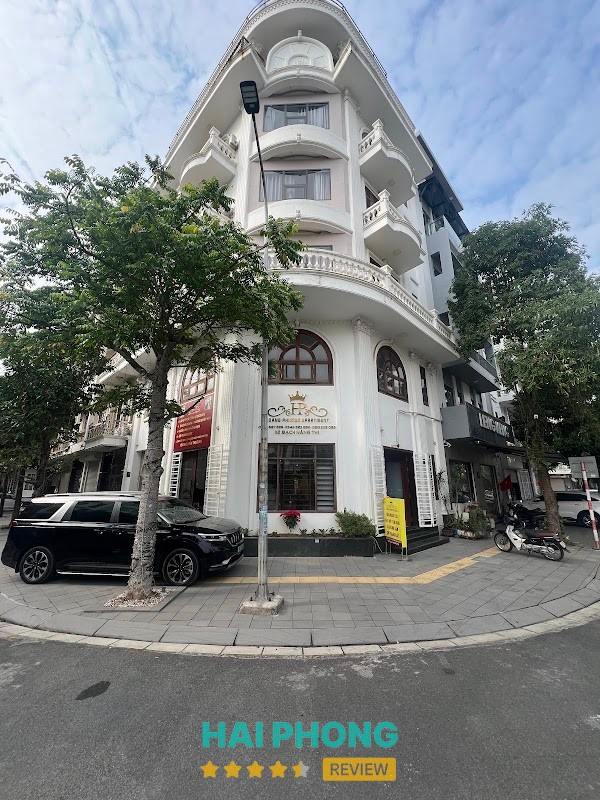 Hoang Phương Hottell Hải Dương