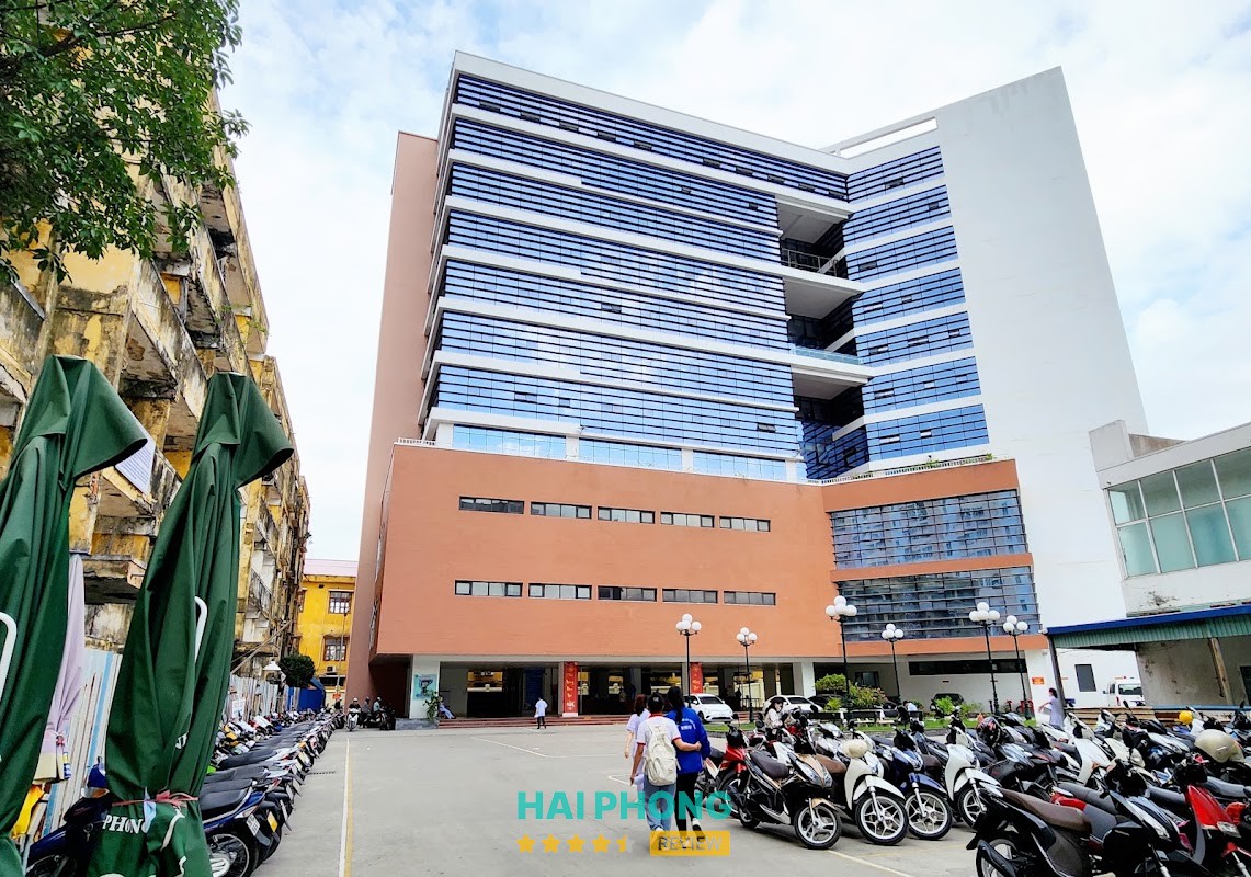 Tòa nhà Bệnh viện Đại học Y Hải Phòng