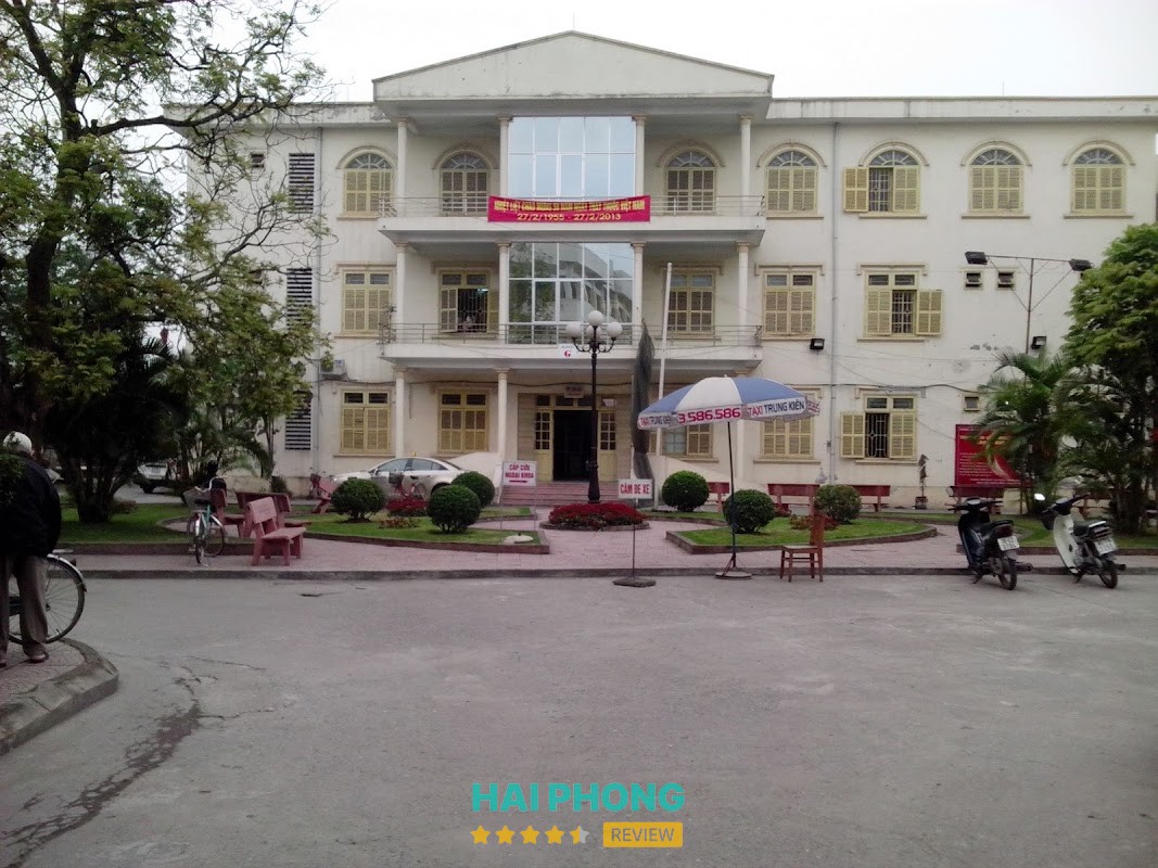 Khu vực khám tại Bệnh viện Đa khoa Ngô Quyền
