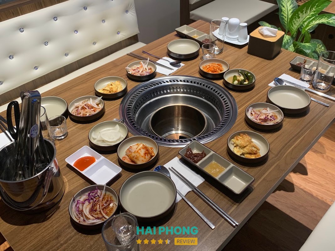 Nhà Hàng Thịt Lợn Đen - Hàn Quốc ( Van Cao 흑돼지 식당) – hình ảnh 2