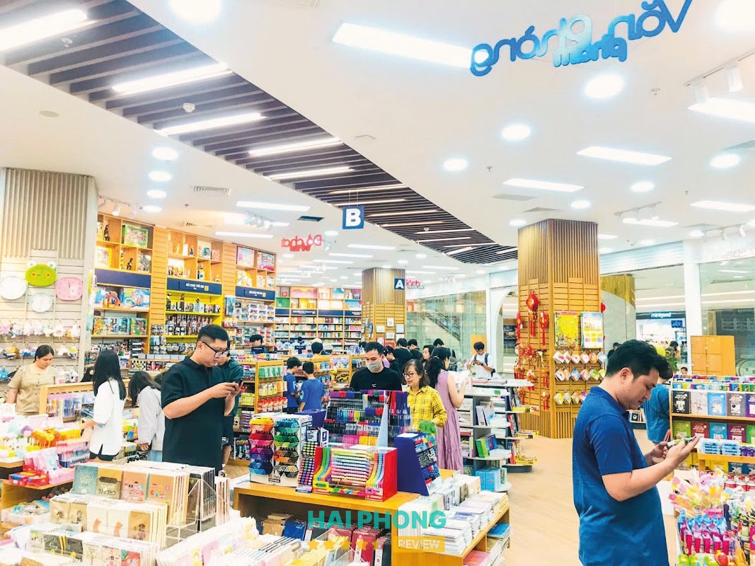 Sách và văn phòng phẩm tại Fahasa Hải Phòng