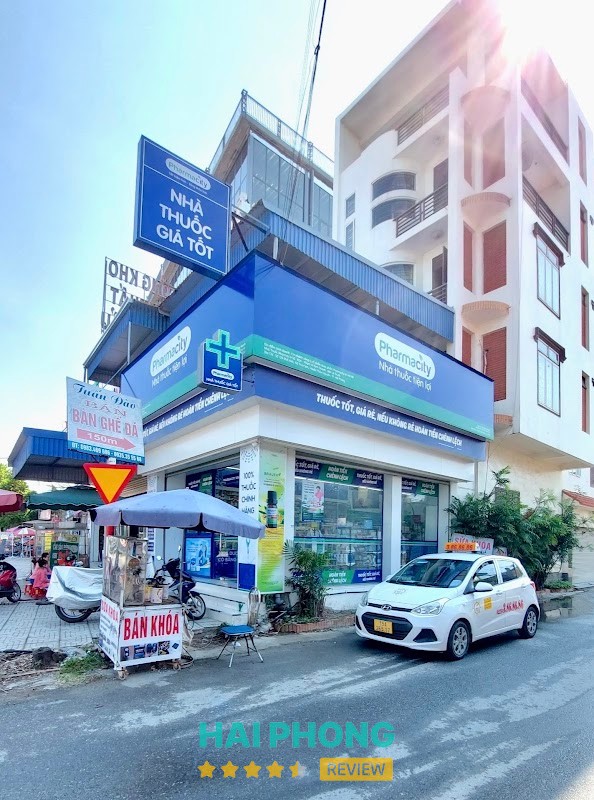 Không gian Pharmacity Phố Mới