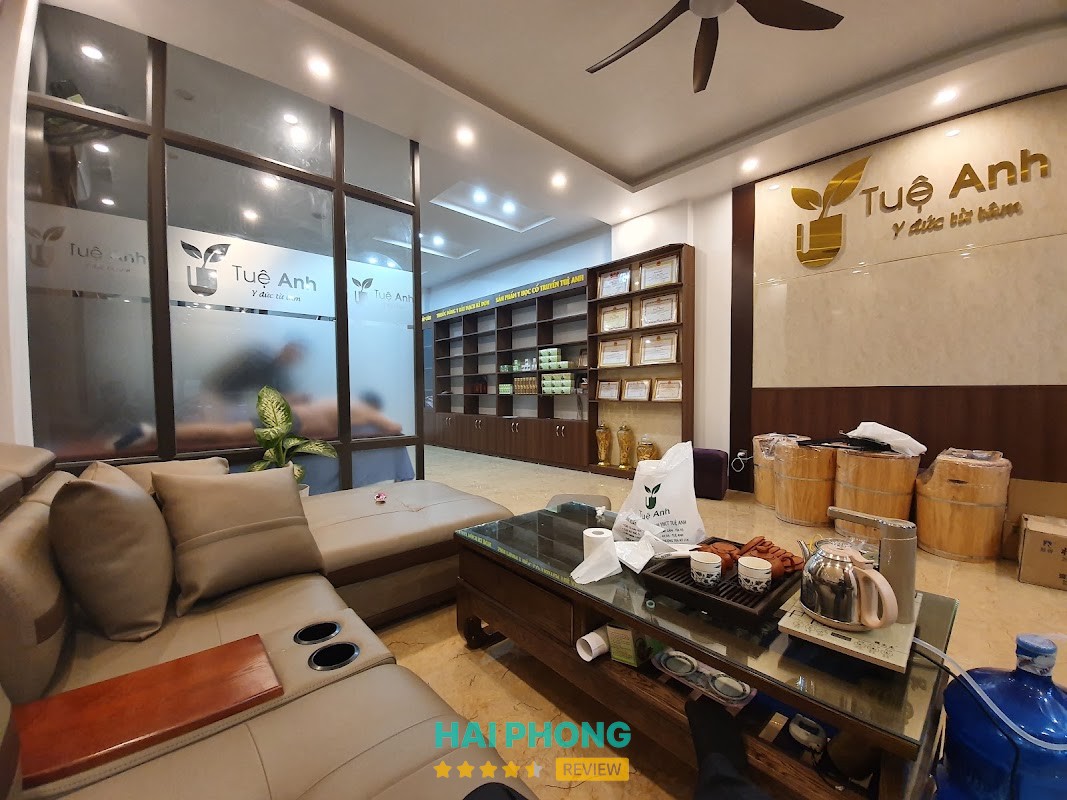 Thiết bị phục hồi chức năng tại Trung tâm Tuệ Anh