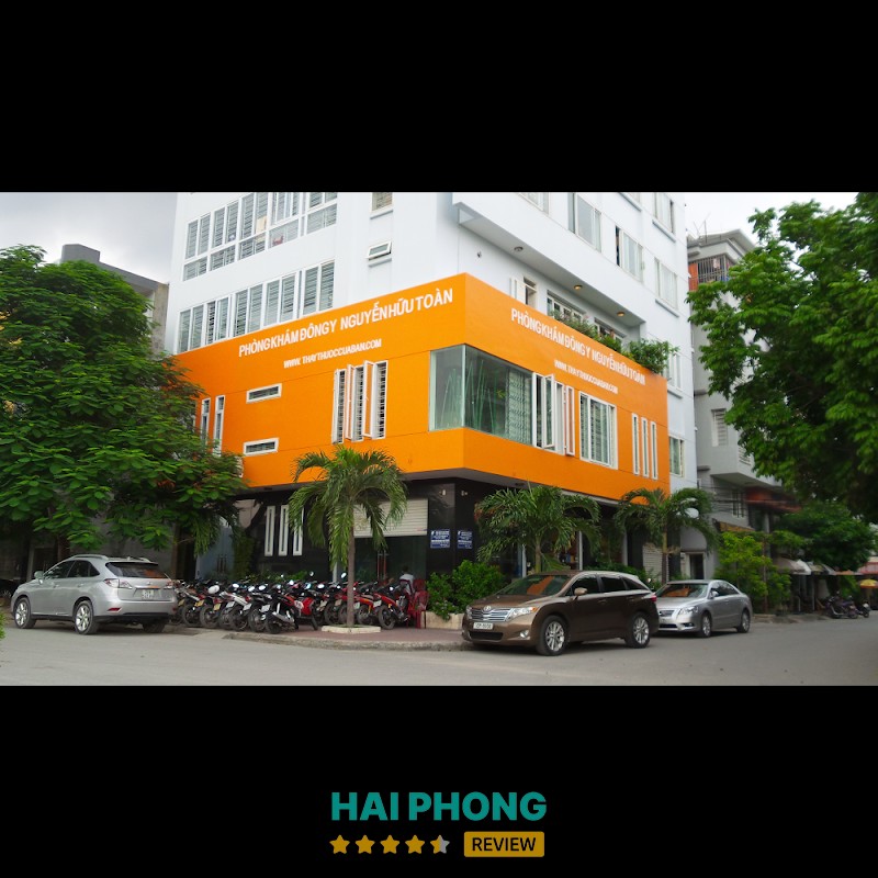 Không gian Phòng khám Đông y Nguyễn Hữu Toàn