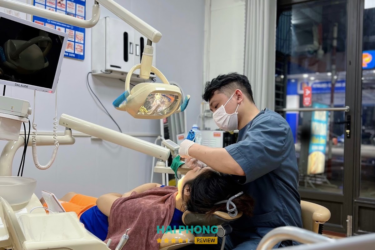Nha Khoa Minh Thư - phòng khám nha khoa ở Cát Hải 3