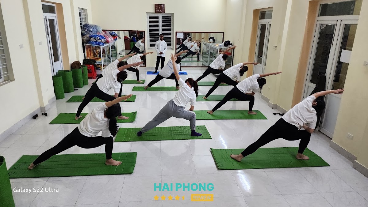 Không gian tập luyện tại Yog Sagar Gurukul