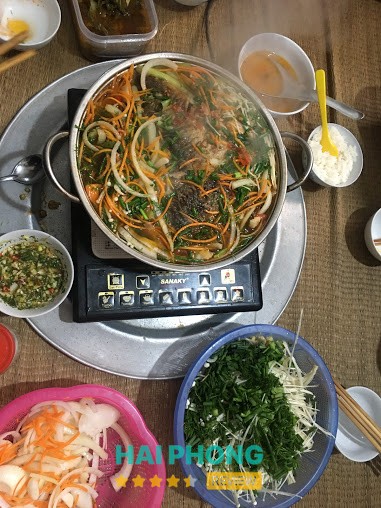 Không gian rộng tại Nhà Hàng 559
