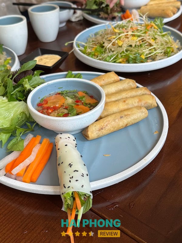 Tuổi Ngọc Chay hình ảnh 3