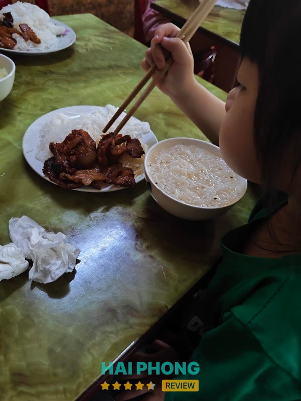 Bún Thịt Nướng Chả Nem Hào Thành – hình ảnh 3