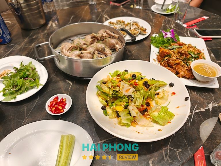 Nhà hàng Ngói Đỏ hình ảnh thực tế 3