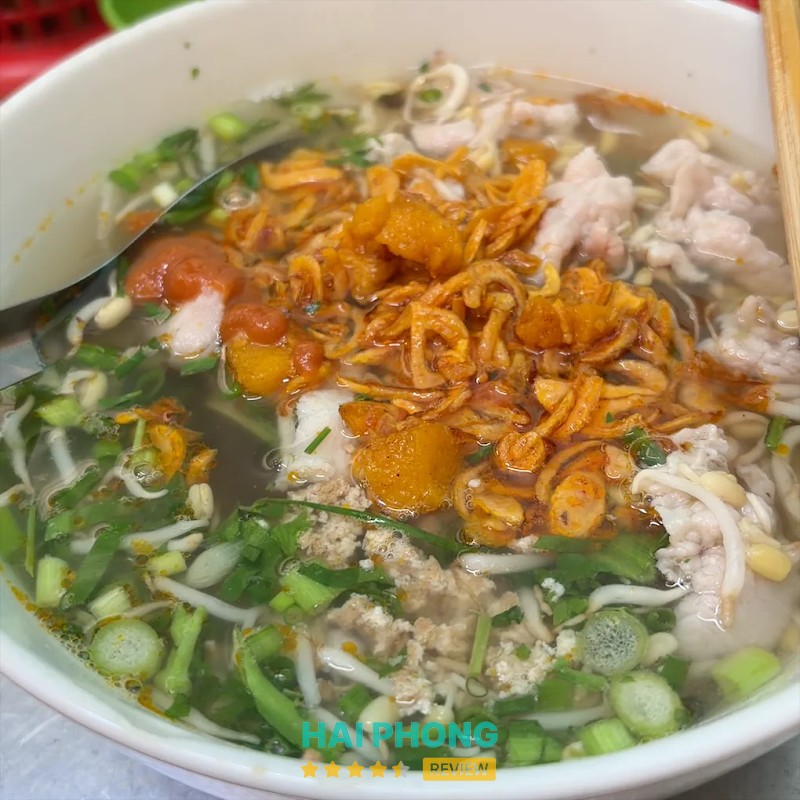 Bát bánh đa cua Ngõ Lý Phình