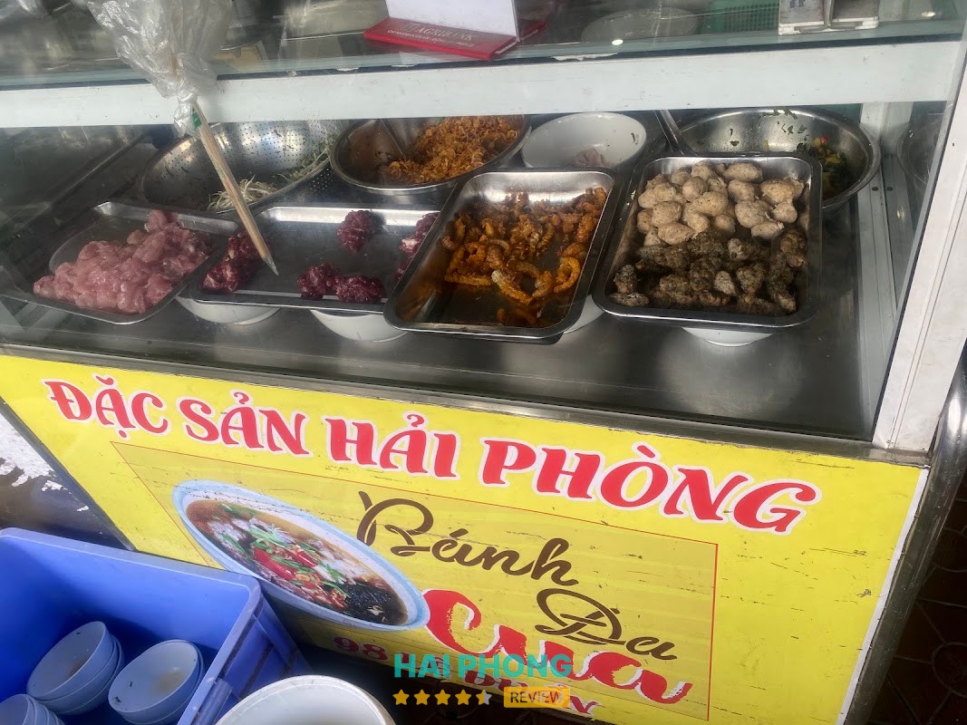 Món ăn tại Bánh đa cua 98 Lê Duẩn