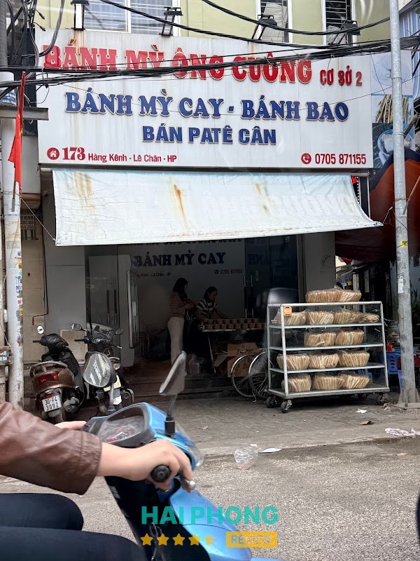 Tiệm Bánh Mì Cay Ông Cuông 184 Hàng Kênh