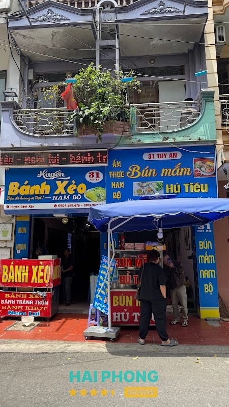 Món ăn tại Bánh Xèo Nam Bộ