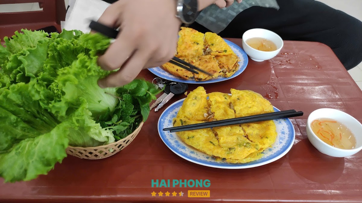 Bánh xèo tại Chè Huế Bánh Xèo