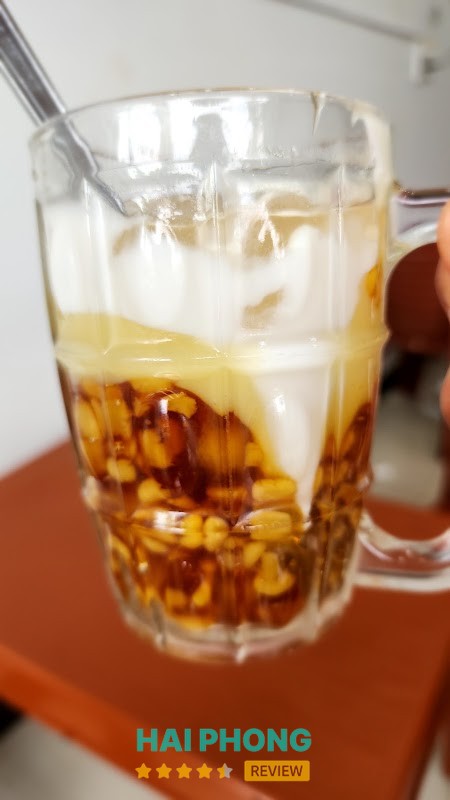 Món ăn tại Chè Huế Bánh Xèo Thanh Miện