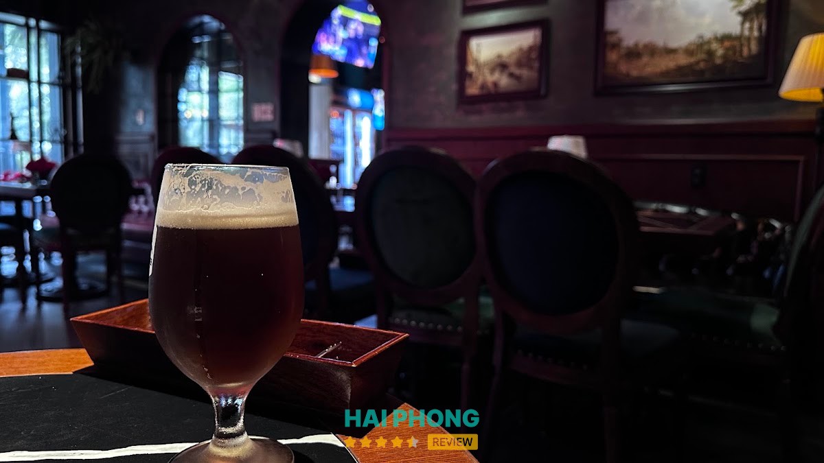 Bia thủ công và món ăn tại T-Pub Hải Phòng