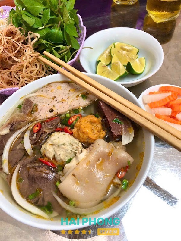 Bún bò Huế Gia truyền cô Nga Hải Phòng