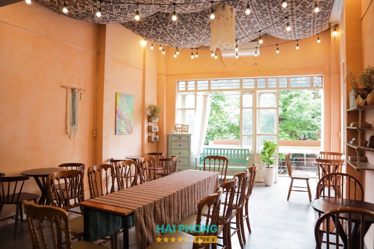 Moonlight Coffee Hồng Bàng