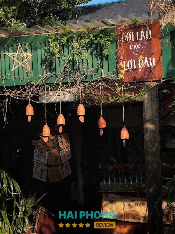 Tiệm cà phê Lặng Thủy Nguyên
