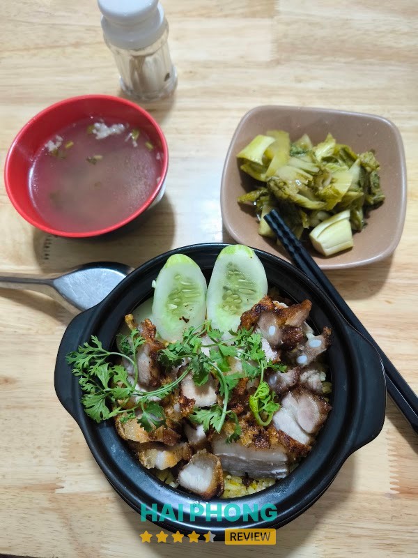 Không gian Cơm Niêu Gia Hân – hình ảnh 3