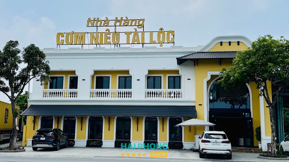 Cơm niêu Tài Lộc Tứ Minh