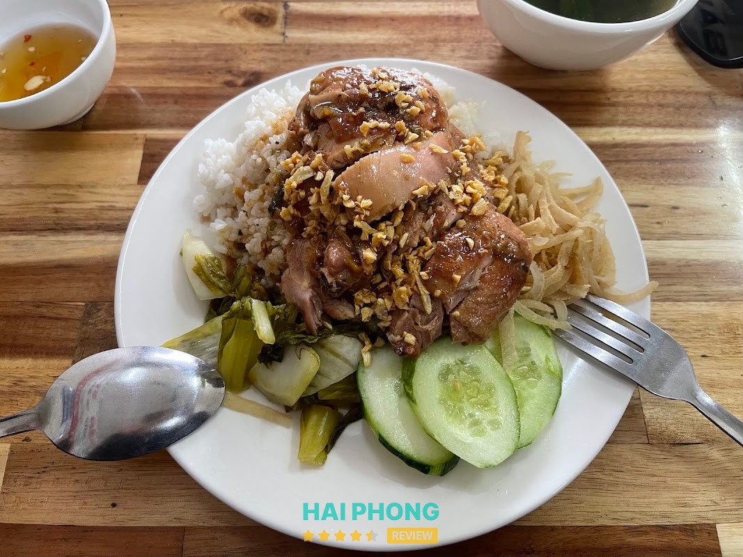 Tuấn Mập Cơm Tấm tại Hồng Bàng