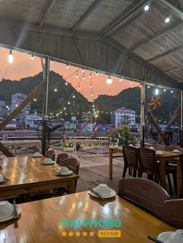 Nhà Hàng Nổi Mai Hoa