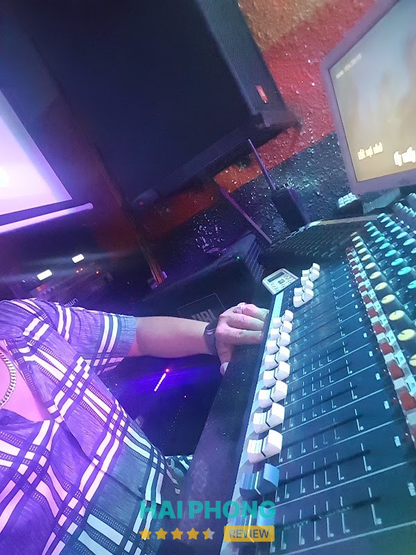 Quán Karaoke TMT – hình ảnh 3