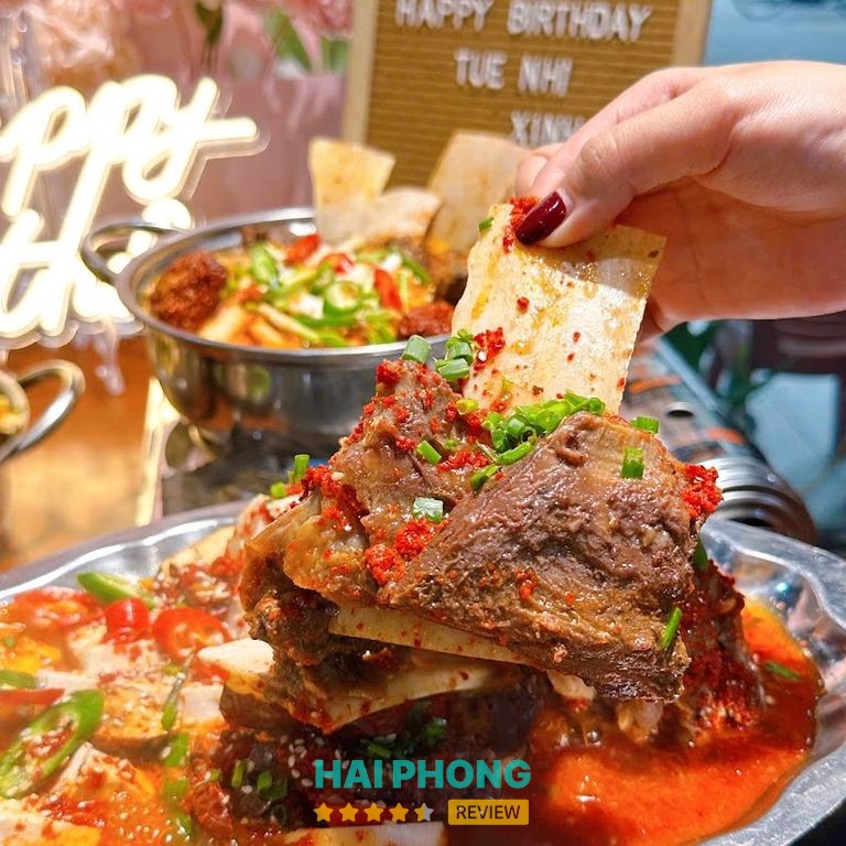 Siêu Lẩu Sườn Khổng Lồ – hình ảnh 2