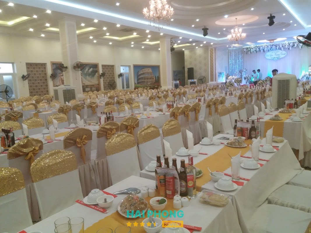 Nhà Hàng 61 Lê Thanh Nghị