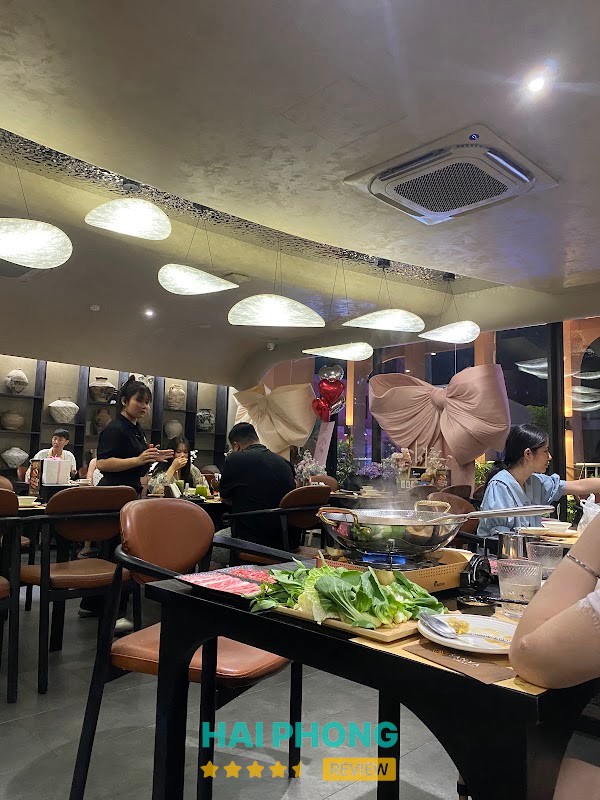 Không gian và món ăn SANYA THAI – hình ảnh 2