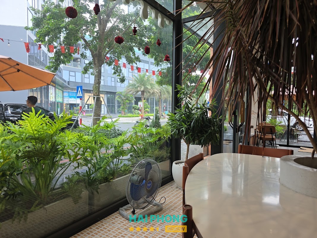 Đồ uống tại Phê Đây Cafe Hải Dương